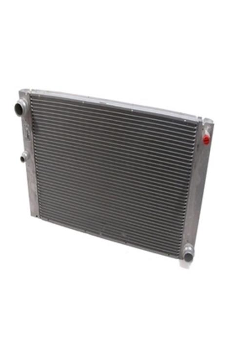 BMW E60 E65 Su Radyatörü 17112248478e60 E65 Su Radyatör Oem No:17112248478