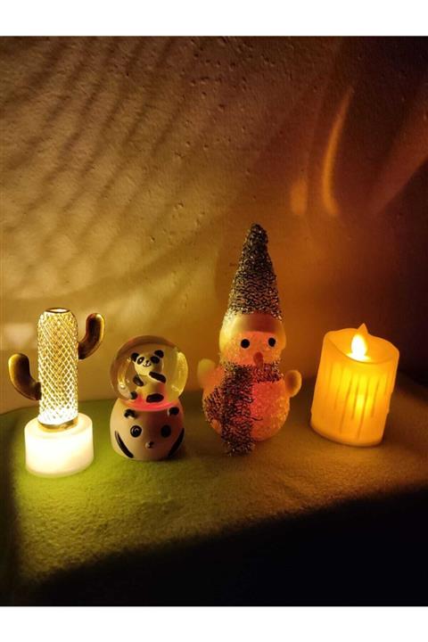 kutusuyla Yılbaşına Özel 4'lü Pandalı Kar Küresi, Kardan Adam, Ananas Ve Mum Seti Gece Lambası