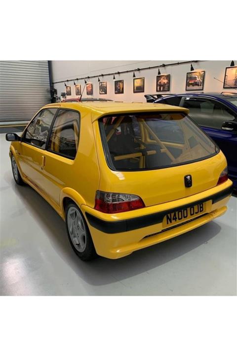 stuning Peugeot 106 Gti Dodik Ve Marşpiyel Takımı 6 Parça Fiber Boyasız