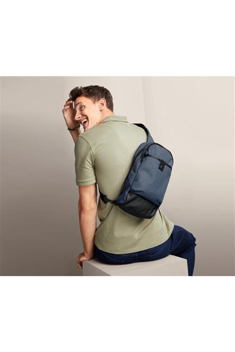 Tchibo Çapraz Vücut Çantası