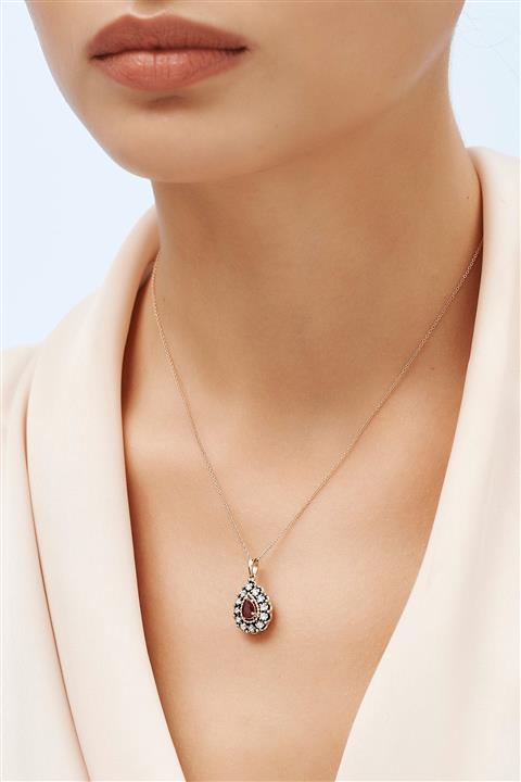 Altınbaş Elmas Yakut Kolye