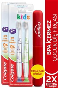 Colgate 2+ Yaş Yapışkan Tabanlı Ekstra Yumuşak Bpa Içermeyen Çocuk Diş Fırçası X2 Adet + Fırça Kabı