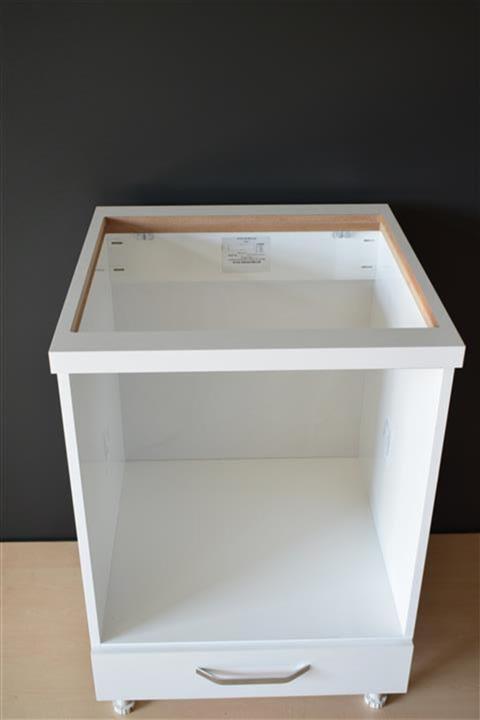 MOBİLİQUE Beyaz Ankastre Mutfak Dolabı Mdf Tezgah Yanı