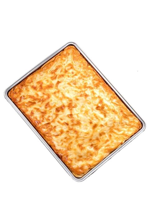 BY PULİ BÖREK & MÖREK By Puli Kavurmalı Su Böreği 1 Tepsi