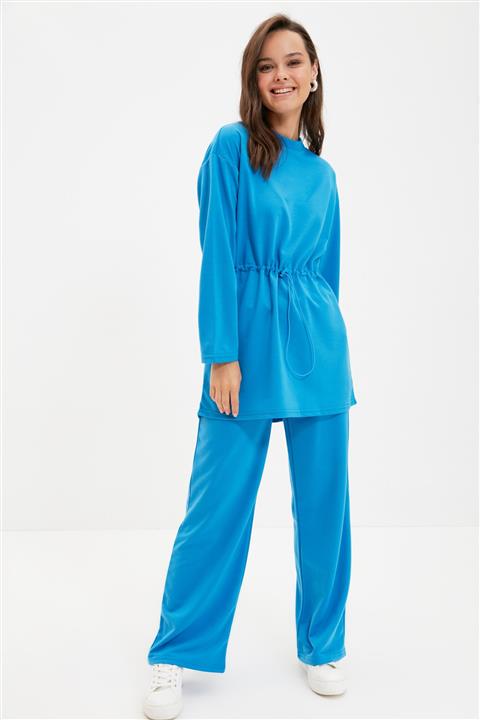Trendyol Modest Mavi Bisiklet Yaka  Bel Büzgülü Örme  Eşofman Takımı TCTAW22EN0053