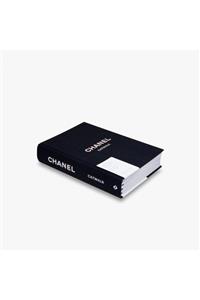 Catwalk Chanel : The Complete Karl Lagerfeld Collections Hardcover