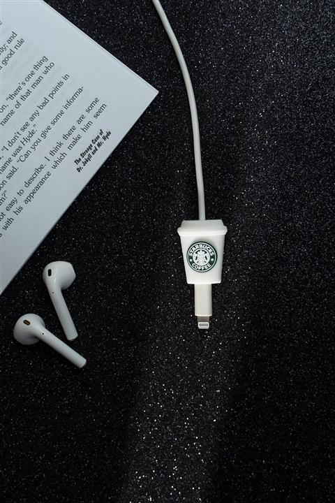 mooodcase Silikonlu Coffee White Kablo Koruyucu