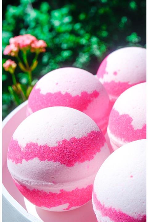 Gloss Soap Studio Pinky Vanilya Yağlı Doğal Banyo Topu 205g- Vanilya Yağlı Doğal Banyo Topu 205g