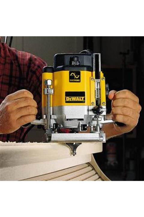 Dewalt Dw625e 2000w Freze