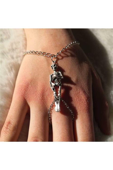 Fugusugu Gotik Iskelet Şahmeran