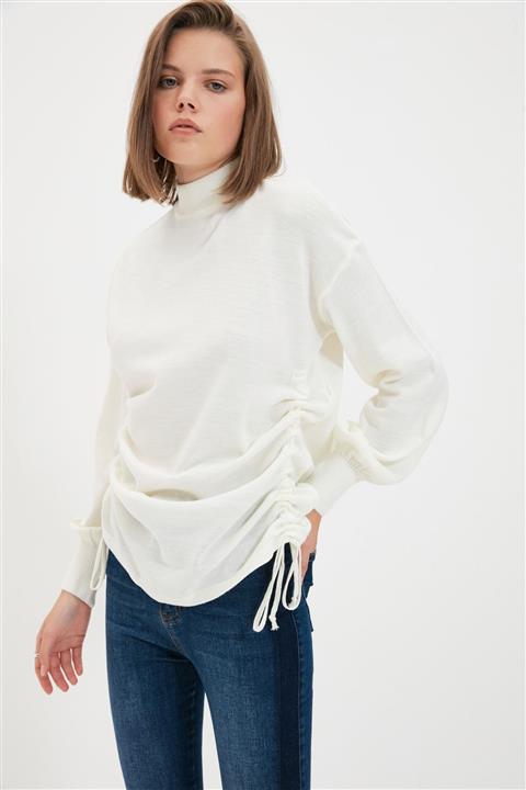 TRENDYOLMİLLA Ekru Büzgü Detaylı Triko Kazak TWOAW22KZ2044