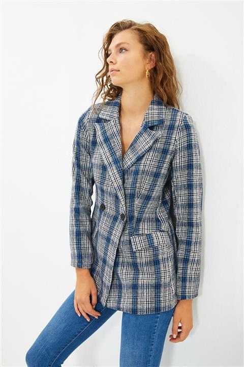 TRENDYOLMİLLA Gri Ekoseli Blazer Ceket TWOAW20CE0382