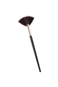 nascita For Make Up Addicts Aydınlatıcı Yelpaze Fırçası Nasbrush0149