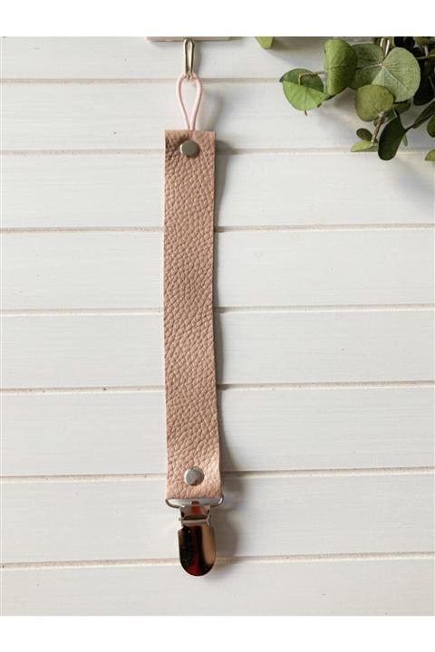 Li Puna Pembe Deri Korumalı Metal Klips Emzik Askısı Lpemzk05