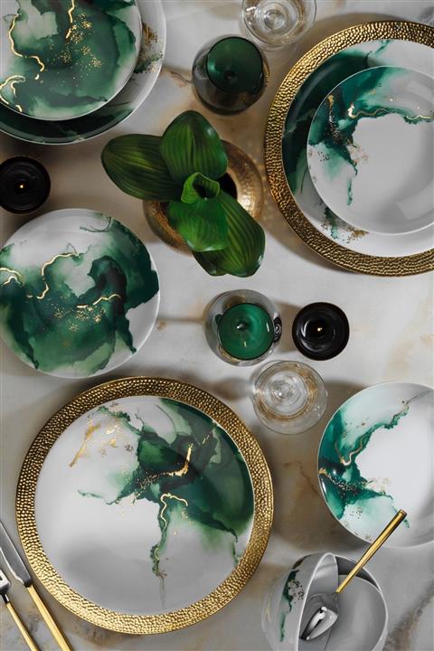 Kütahya Porselen Altın Varaklı 24 Parça Dekor Yemek Takımı