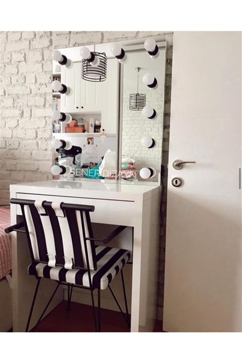 senerdizayn Işıklı Makyaj Masası