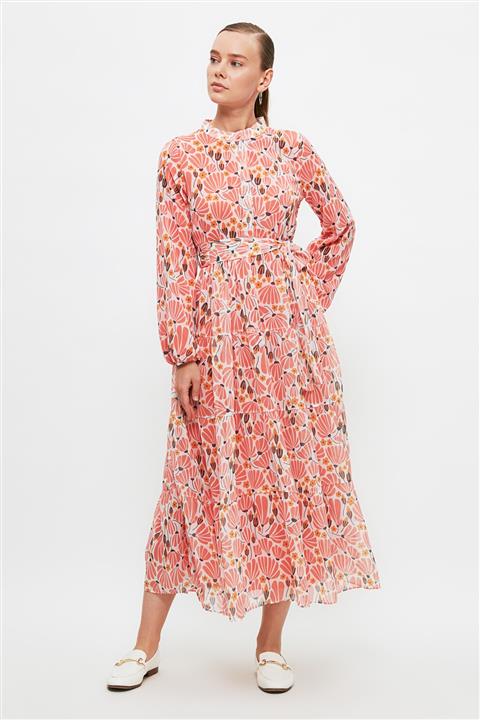 Trendyol Modest Somon Baskılı Hakim Yaka Kuşaklı Tesettür Elbise TCTSS21EL3346