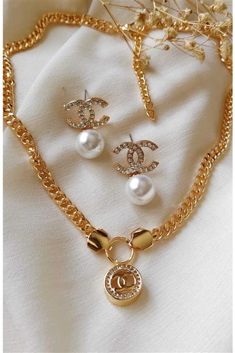 Elmas Dizayn Ithal Chanel Model Zirkon Taşlı Gold Kolye Ve Incili Zirkon Taşlı Chanel Model Küpe