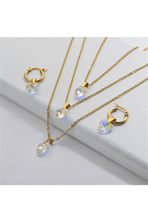 İdil Aksesuar Kristal Taşlı Kalp Kolye Ve Küpe Set
