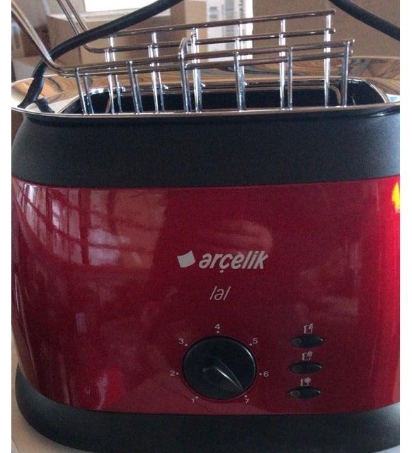 Arçelik K-8010 Lal Ekmek Kızartma Makinesi
