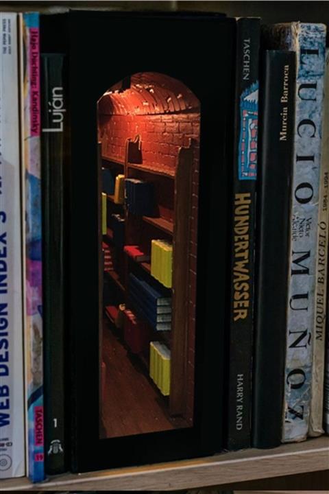 kürkçü Mini Minyatür Kütüphane Book Nook Kitaplık Süsü , Diagon Alley