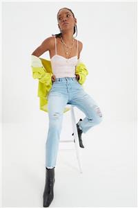 TRENDYOLMİLLA Mavi Yırtıklı Yüksek Bel Mom Jeans TWOAW22JE0378