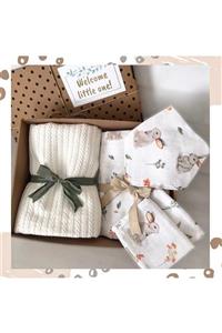 BabySurpriseBox Hoş Geldin Bebek Hediye Kutusu (Örgü Pike Bebek Battaniyesi, Müslin Örtü, Yakalık ve Mendil)