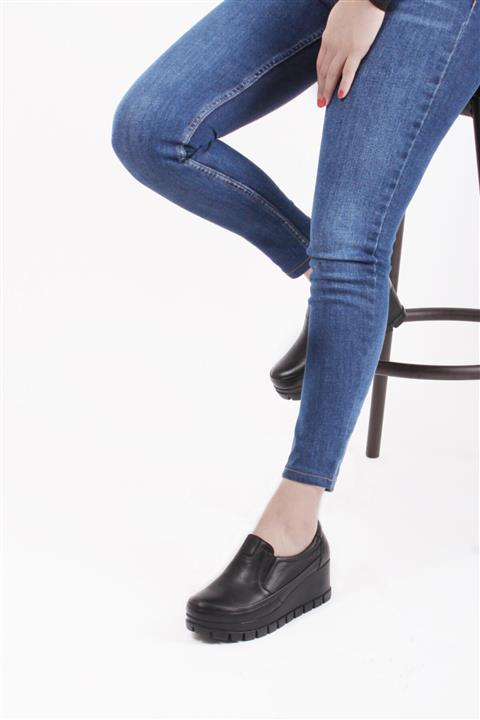 FG FUGASHOE Kadın Siyah Dolgu Topuk Kenar Lastikli Ortopedik Ayakkabı