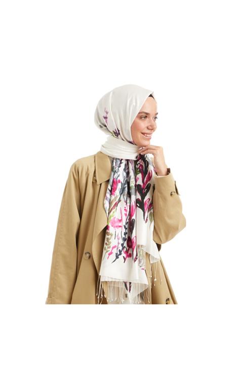 QOZA Inci Beyazı Kına Çiçeği Desenli Modal Ipek Şal - Presented By Ipekevi