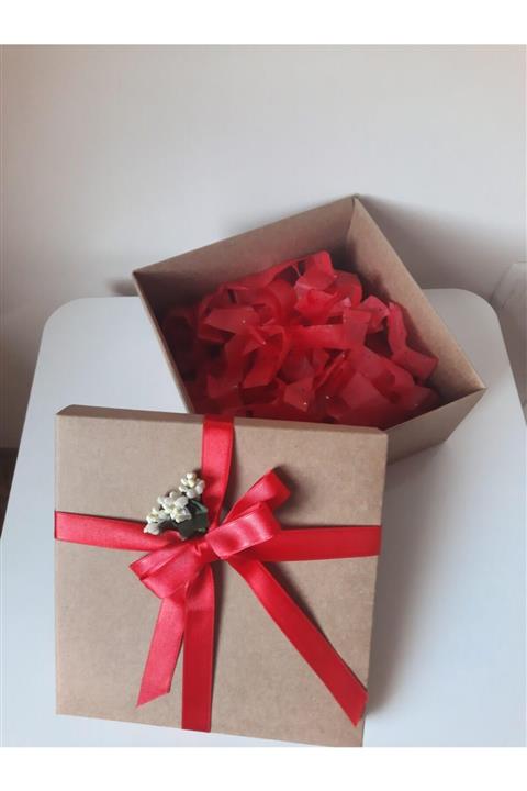 B&B STORE Kırmızı Süslü Kraft Kutu - Bbs1018