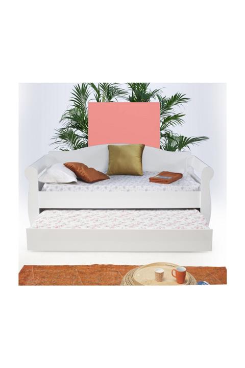 Setay Taht Beyaz Yavrulu Karyola