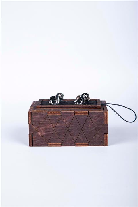 BAYEFENDİ Ahşap Kutulu Harfli Gümüş Rengi Kol Düğmesi S Harfi