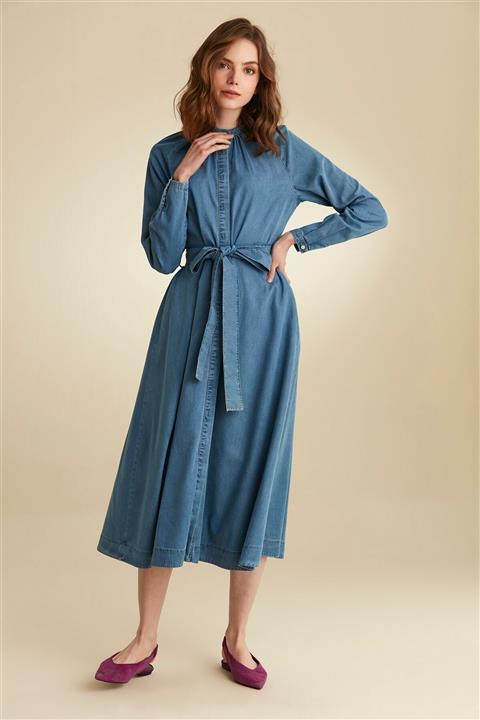 Tuğba Mavi Pardesü