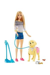 Barbie ve Tuvalet Eğitimindeki Köpeği