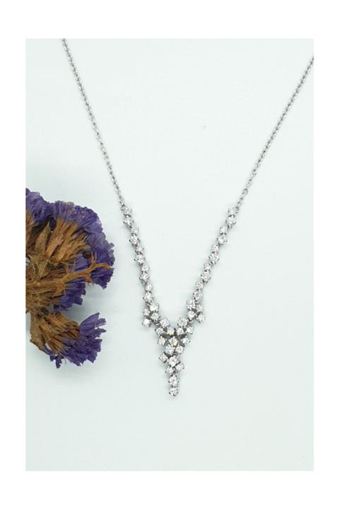 Şakar Gold Pırlanta 18 Ayar Beyaz Altın Kolye