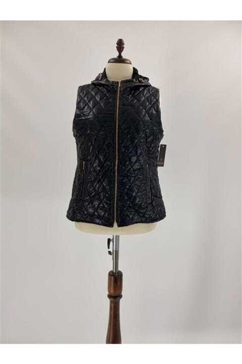 Lalezar Kadın Parlak Siyah Kapüşonlu Kapitone Yelek