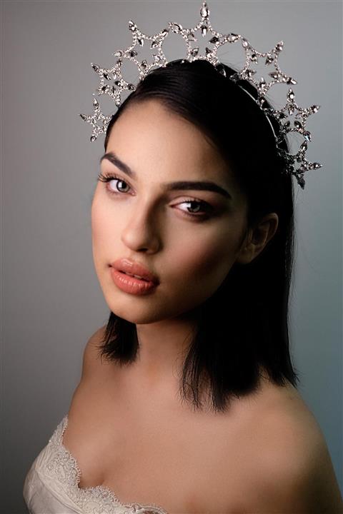 New Obsessions Büyük Yıldızlı Taç