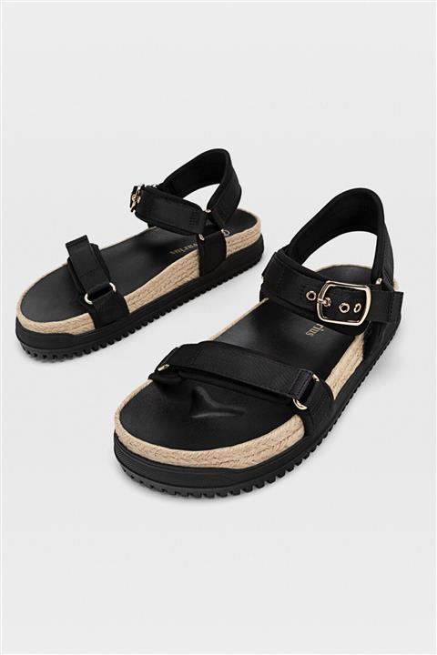 Stradivarius Kadın Siyah Düz Sandalet