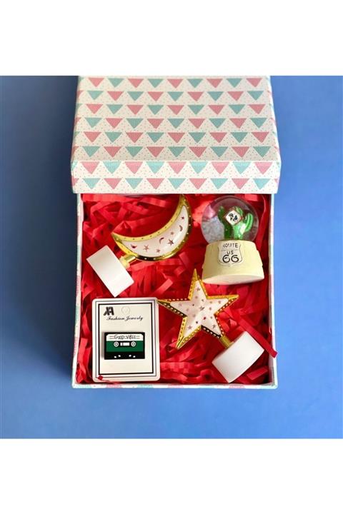 Gift Moda Yönlendirici Kaktüs Mini Kar Küresi Rozet ve Ay-Yıldız Lamba Mini Hediye Seti