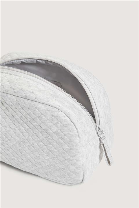 Oysho Makyaj Bakım Çantası