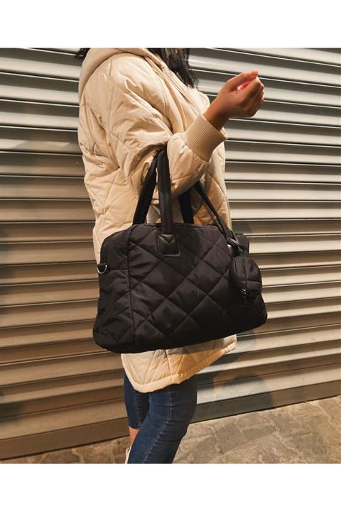 KARAMİLA Siyah Kapitone Puf Kumaş Çanta