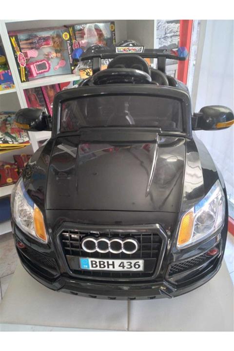 Ümit Siyah Audi Akülü Araba