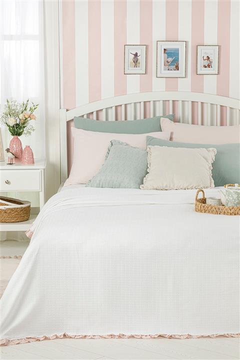 English Home Petit Fleurs Fırfırlı Kopanakili King Size Pike 220x240 Cm Beyaz