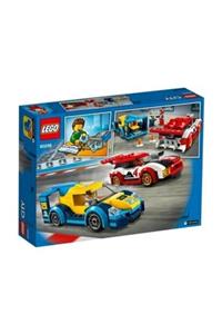 LEGO 60256 LEGO City Yarış Arabaları