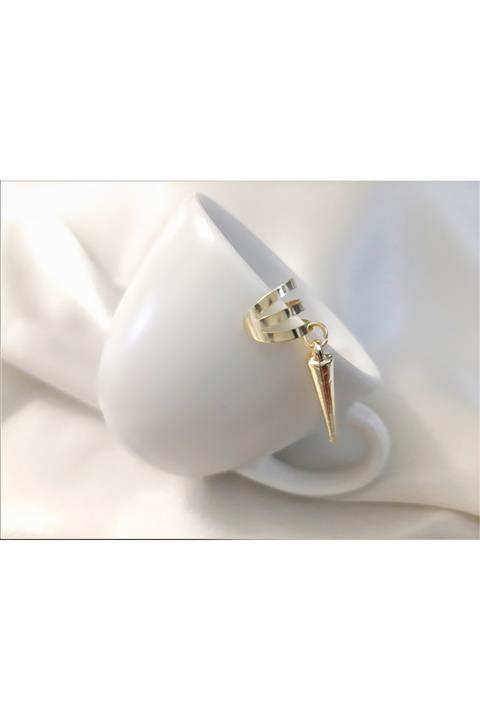 TÜKKAN ACCESSORİES Yeni Tarz Gold Kaplama Çivi Sallantılı Figür Kıkırdak Küpe