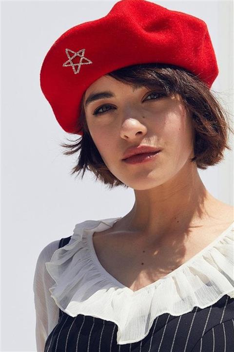 New Obsessions Ressam Beresi Yıldız Taşlı Broşlu