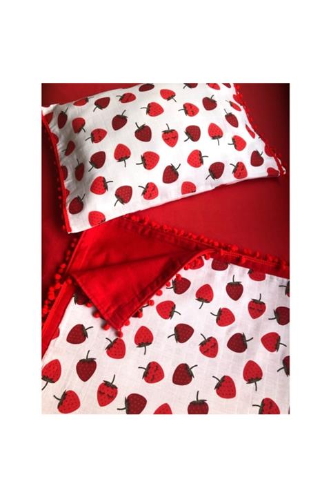 Muslinbabies Çilek Desenli Çift Katlı Uyku Seti