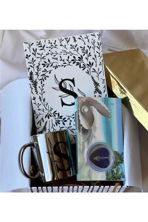 Gift Moda Harfli Çiçek Tasarımlı Ajanda Gümüş Kupa Ve İnci Kolye Seti