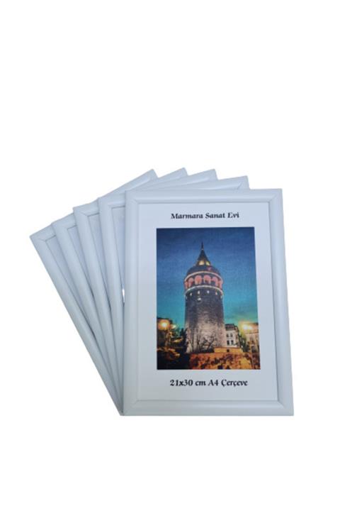 Marmara Sanat Evi 21*30 A4 Ebatlarında 5li Takım Halinde Beyaz Çerçeve Seti,ön Yüzünde Kırılmaz Pleksi Bulunmaktadır,