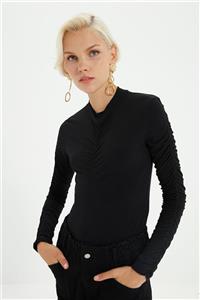 TRENDYOLMİLLA Siyah Büzgülü Çıtçıtlı Örme Body TWOAW20BD0052